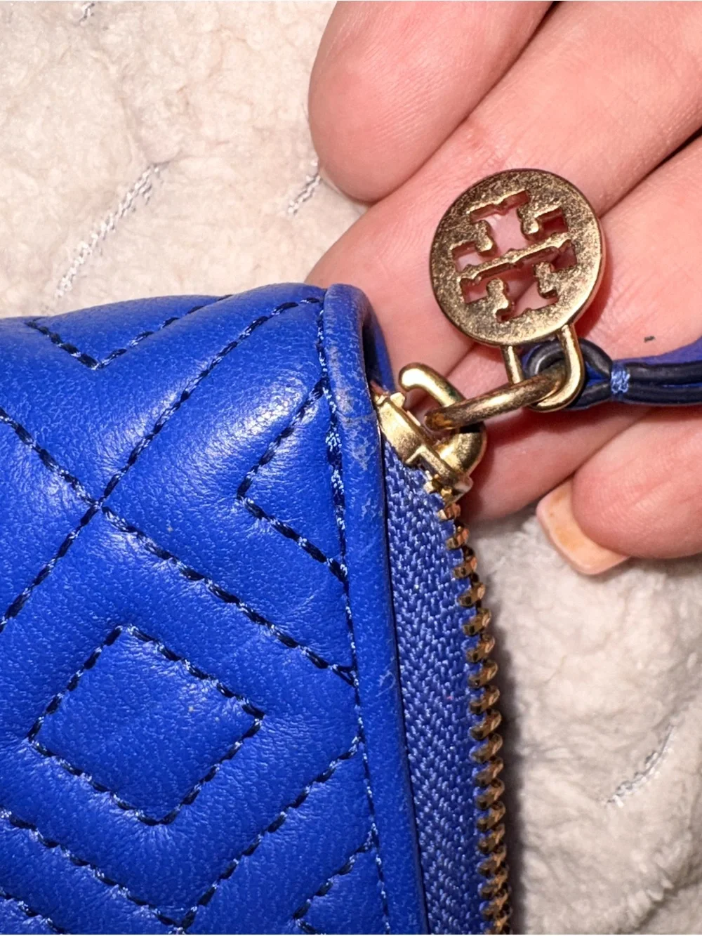Tory Burch Quilted Zip wallet in Royal Blue EUC